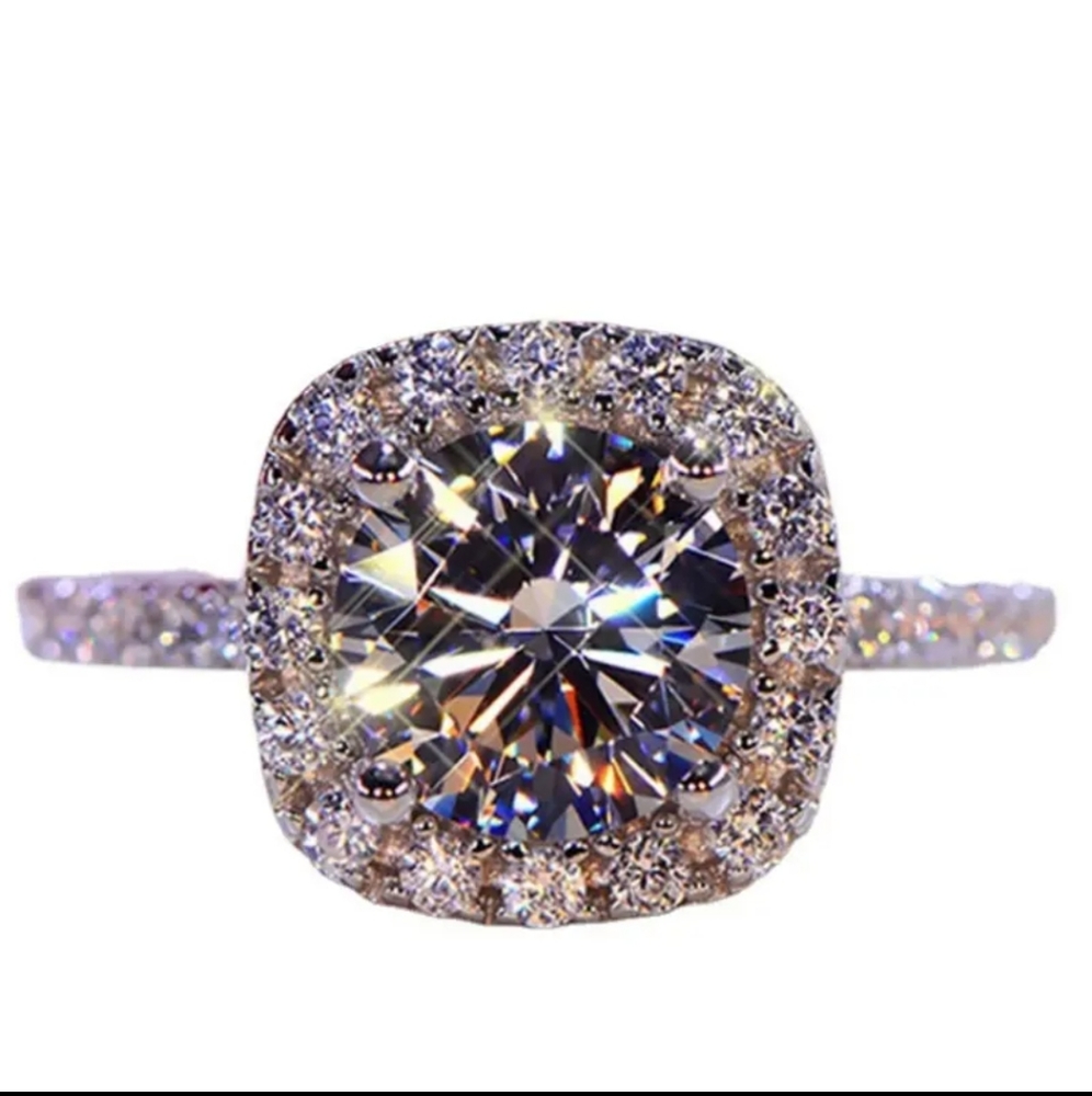 💍🆕️Square Artificial Diamond Ring💎 - Picture 2 of 4